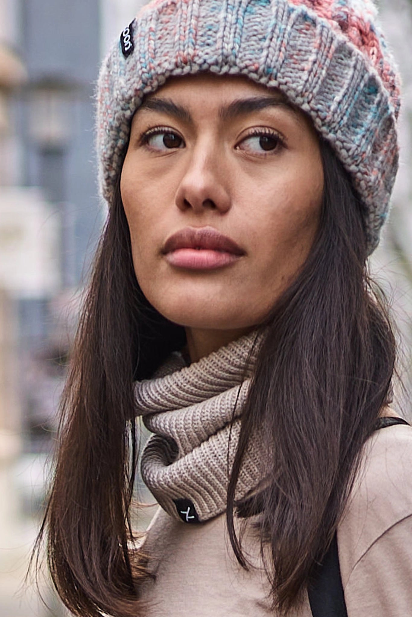 HOOD. Legend Merino-Schlauchschal  N° 91